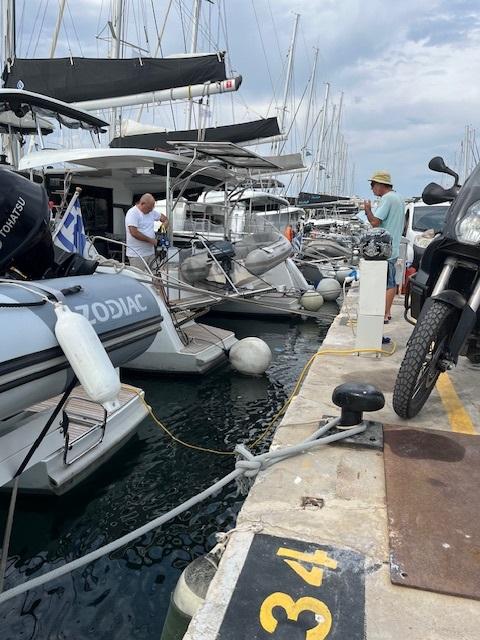 Shilouette | Lagoon 50 photo 11