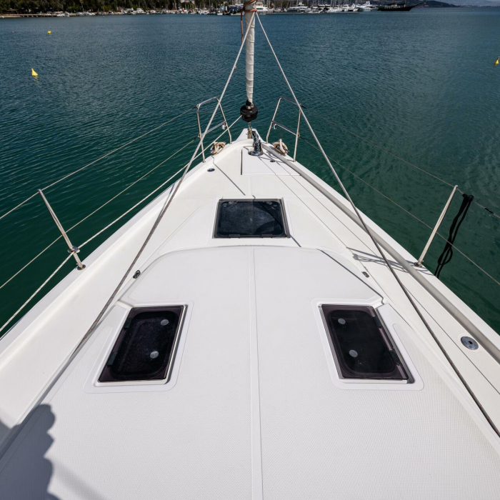 Alfonso | Bavaria C38 photo 4