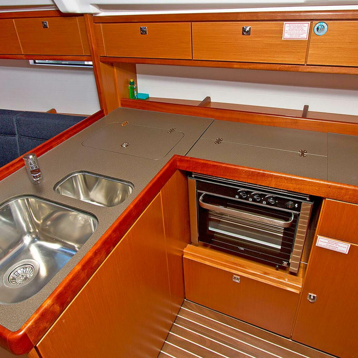 Evala | Bavaria Cruiser 37 photo 13