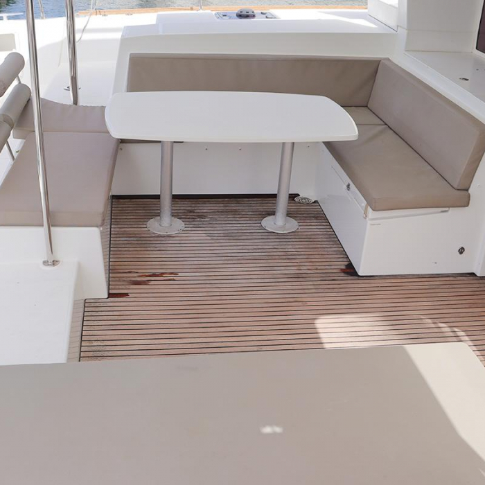 Moët | Lagoon 450 F photo 5