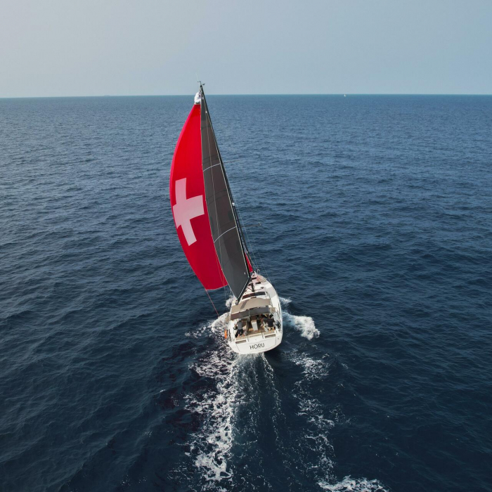 Horu | Dufour 44 photo 6