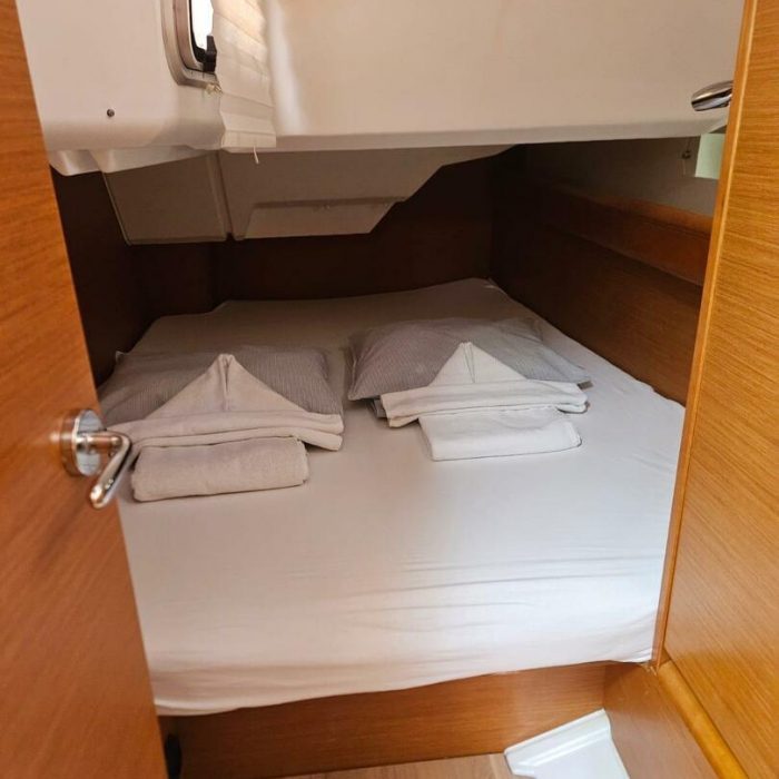 Imagine | Sun Odyssey 389 photo 15