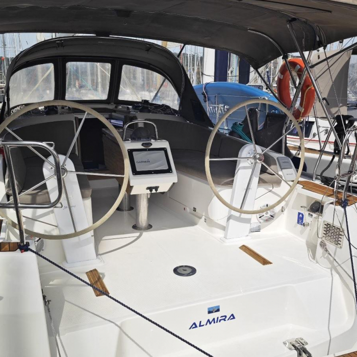 Almira | Bavaria Cruiser 37 photo 26