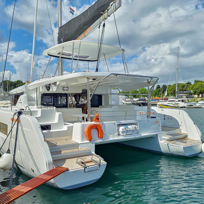 Felicita | Lagoon 46 photo 2