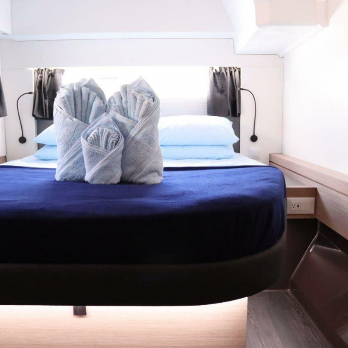 Time Thief | Fountaine Pajot Astrea 42 photo 19