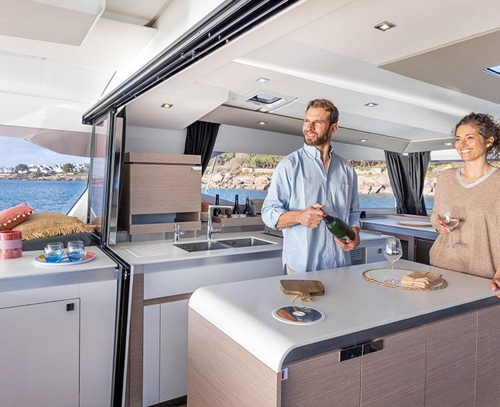 Lily | Fountaine Pajot Aura 51 SMART ELECTRIC photo 9