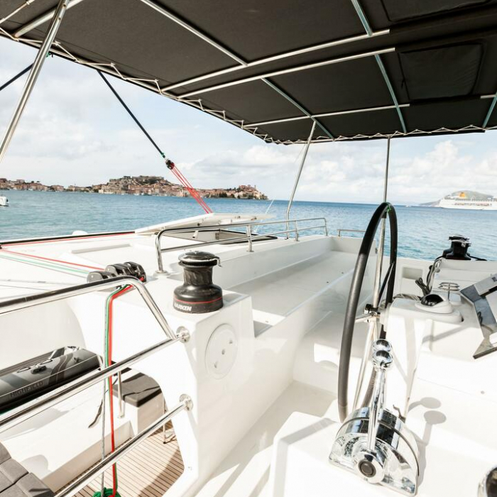 Harael | Lagoon 450 Flybridge photo 4