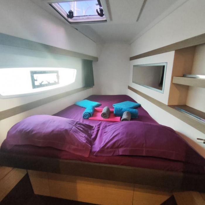 Hylia | Fountaine Pajot LUCIA 40 photo 9