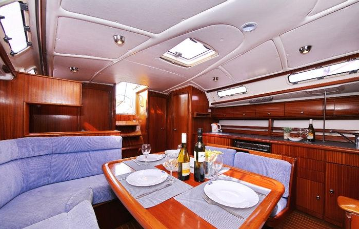 Scorpion | Bavaria 44 photo 35