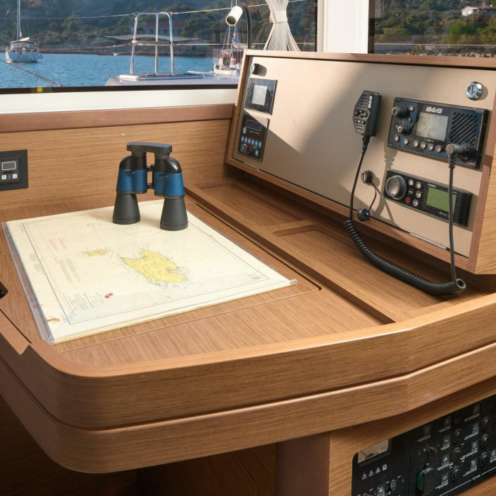 Arielle | Lagoon 42 photo 8