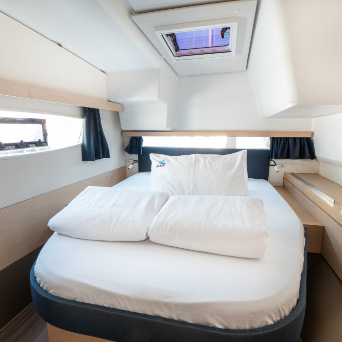 Stella Luna | Fountaine Pajot LUCIA 40 photo 9