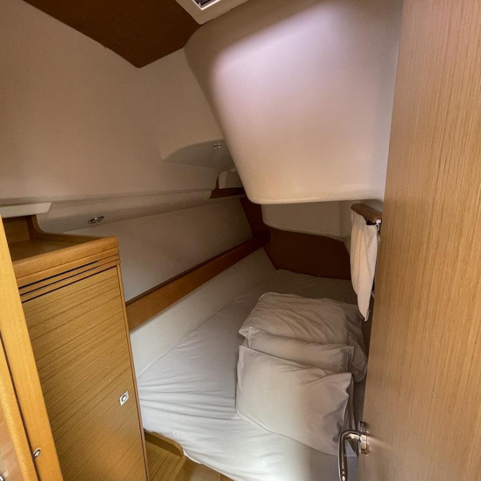 Mala | Sun Odyssey 36i photo 23
