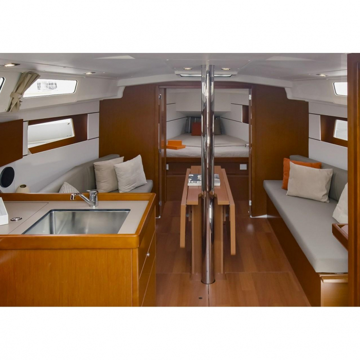 Aquarius | Oceanis 35.1 photo 11