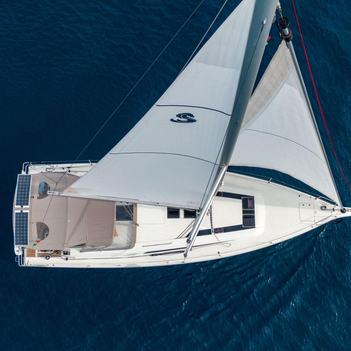 Circe - Water maker, Solar Panel | Oceanis 46.1 photo 14