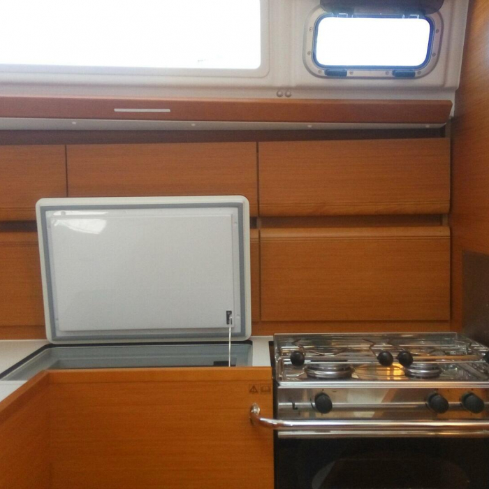 Genesis | Sun Odyssey 449 photo 8
