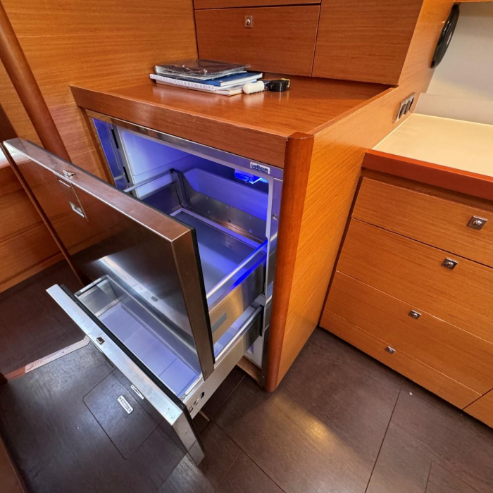 Levan | Dufour 430 GL photo 21