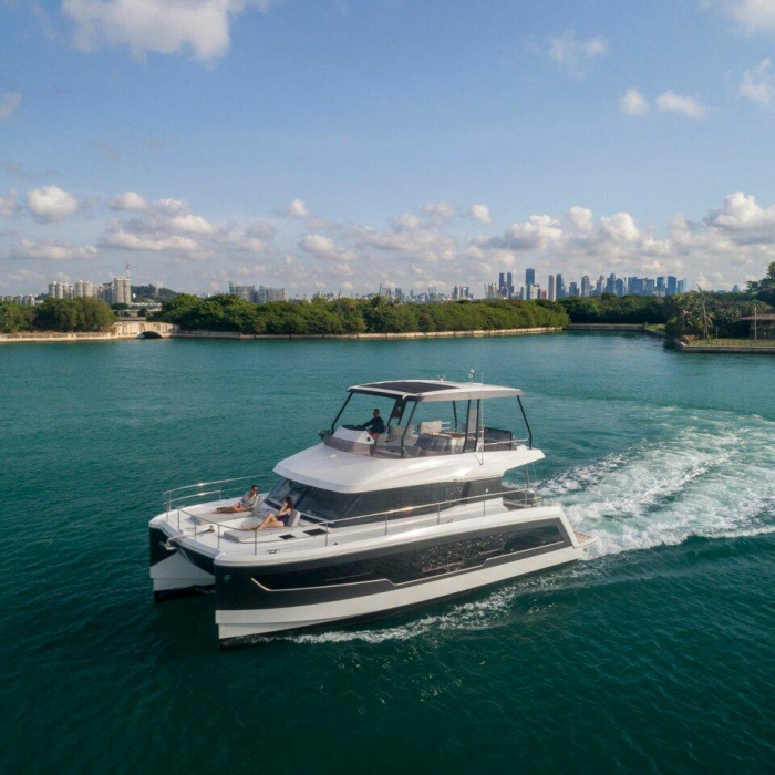 Mala | Fountaine Pajot MY5 photo 9