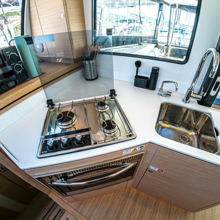 Motus | Nautitech 40 Open photo 13