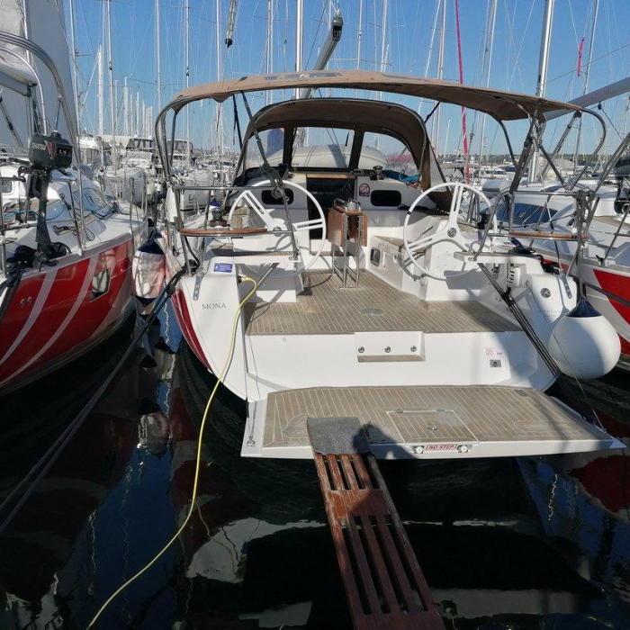 Mona | Elan Impression 40 photo 2