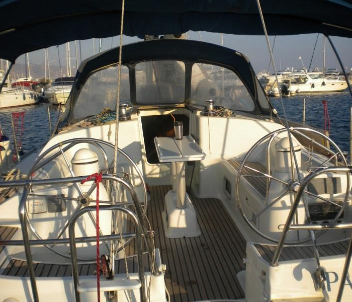 Panic | Sun Odyssey 40 photo 3