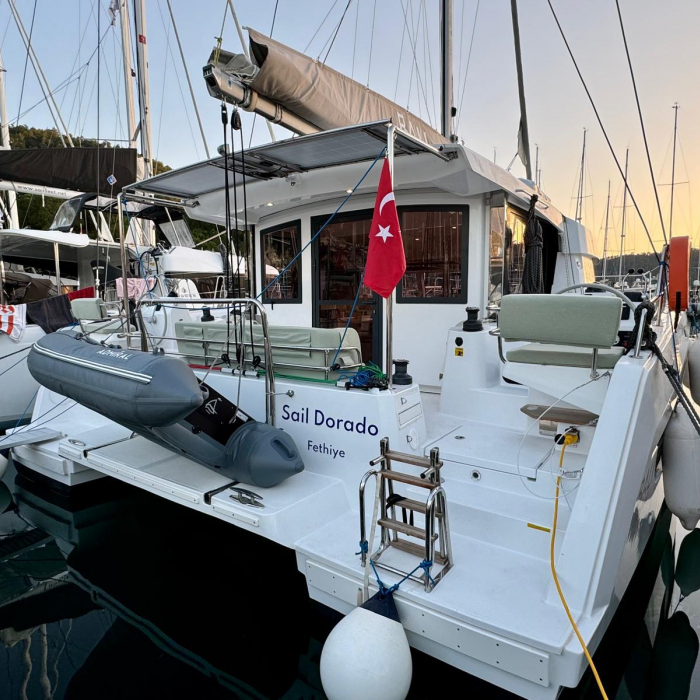 Sail Dorado | Bali Catsmart photo 2