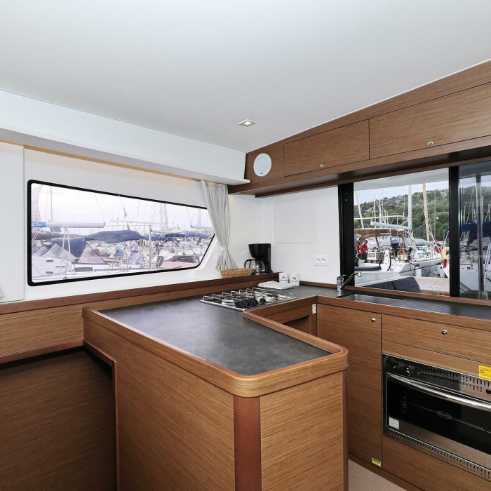 Air Wave | Lagoon 42 photo 43