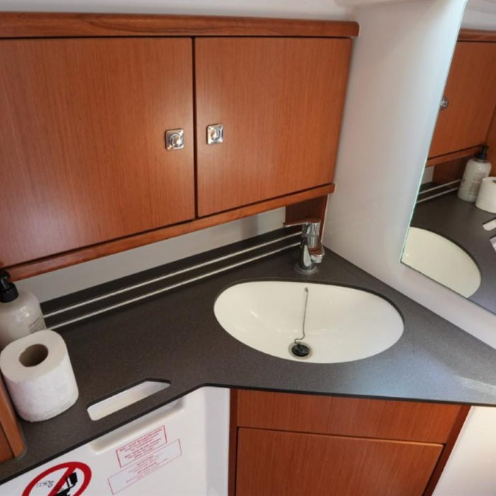 Taz | Bavaria Cruiser 34 photo 13