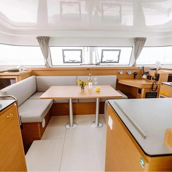 Lydia | Excess 11 photo 8