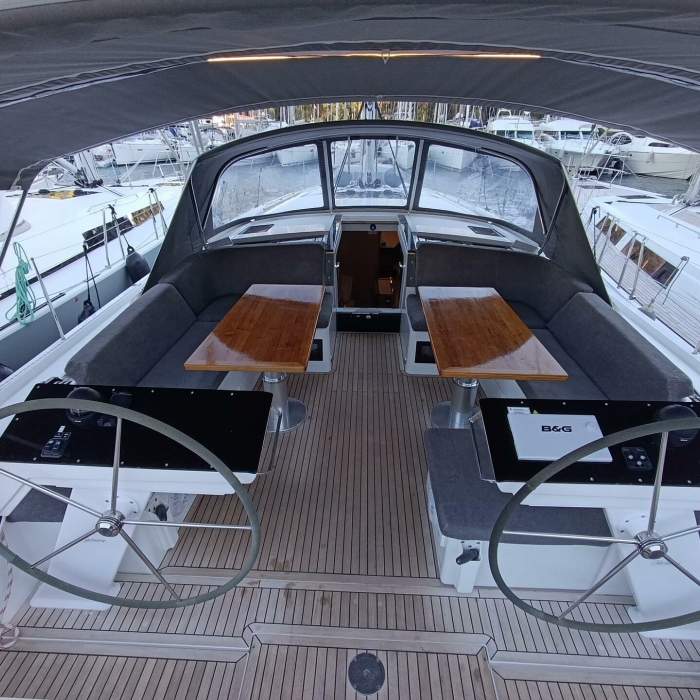 Binlik | Hanse 460 Owners photo 8