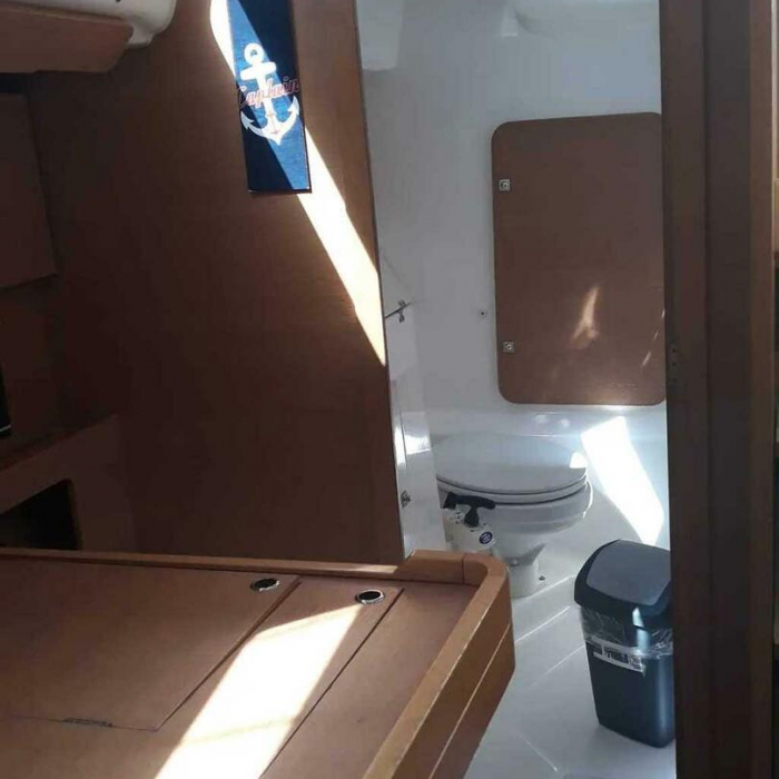 White Pearl | Dufour 350 Grand Large photo 5