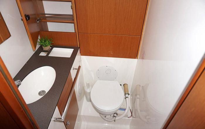 Leonidas Bavaria 46 Cruiser | Bavaria 46 Cruiser photo 11