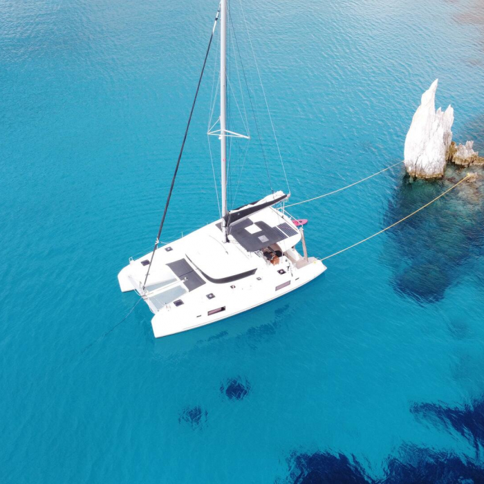 Aktaia | Lagoon 42 photo 5