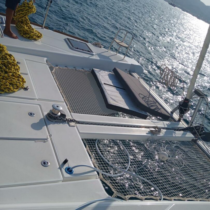 Shima | Lagoon 40 photo 6