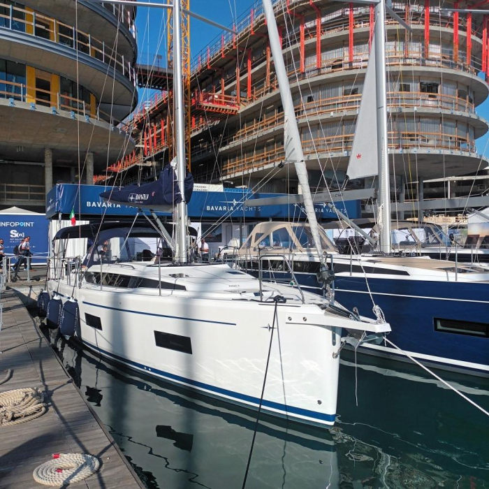 NEW Gioia | Bavaria C42 photo 2