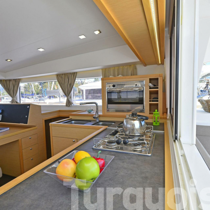 Turquoise | Lagoon 400 S2 photo 45