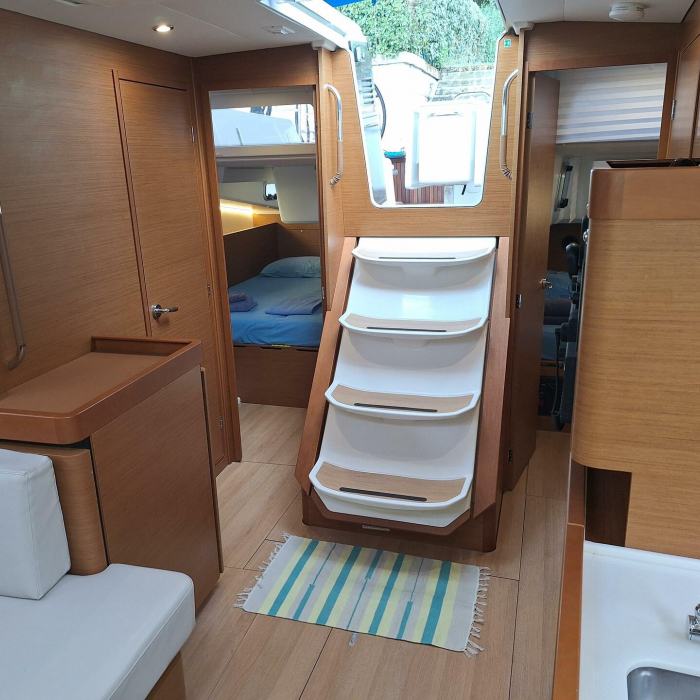 Francoise | Sun Odyssey 490 photo 6