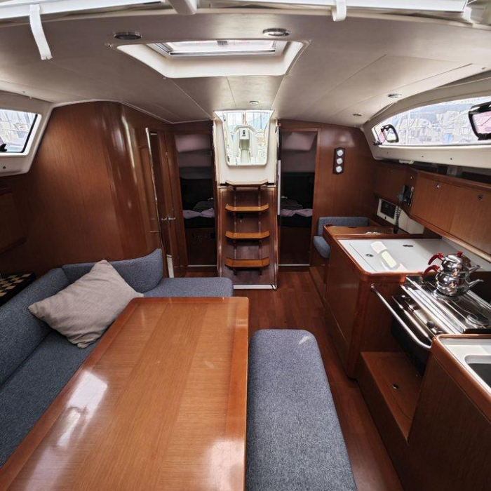 Violet | Oceanis 40 photo 21