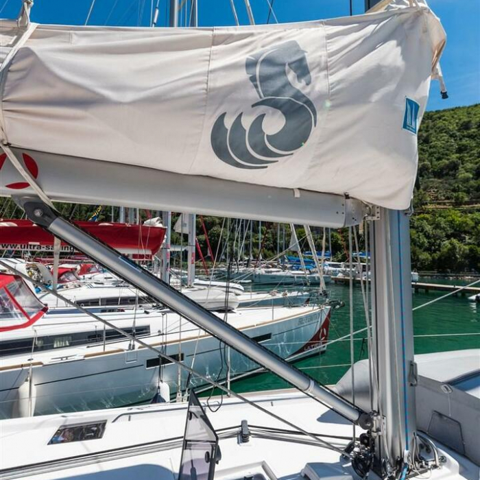 ULTRA DUBROVNIK | Oceanis 48 photo 16