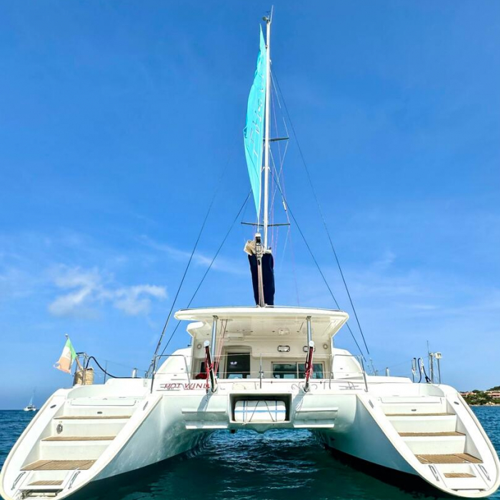 Hot Wind | Lagoon 440 photo 1