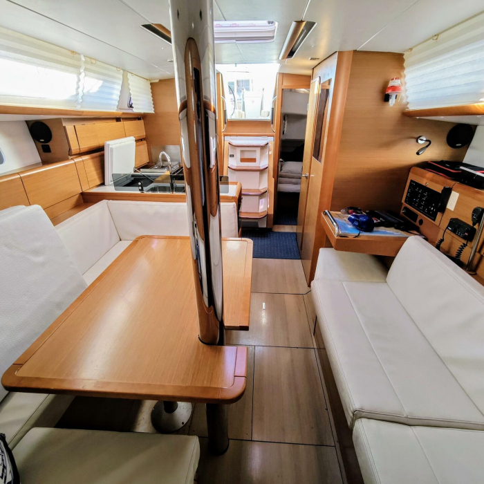 Soprano | Sun Odyssey 379 photo 5