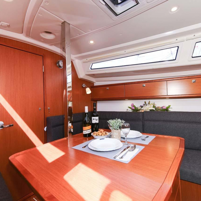 Nemo | Bavaria Cruiser 33 photo 11