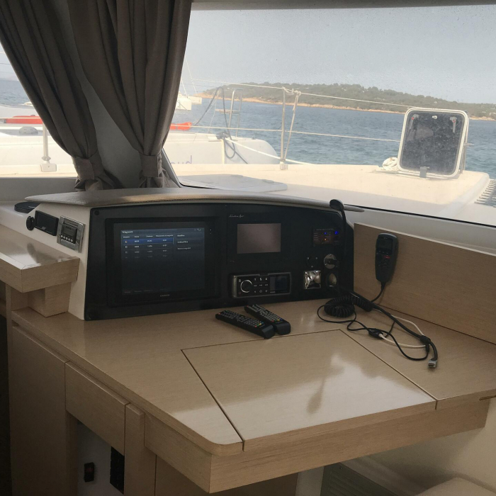 Pixie Dixie | Helia 44 photo 9