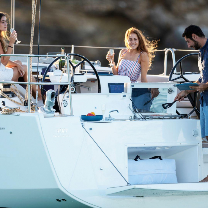 Stella Marie IV | Dufour 390 photo 8