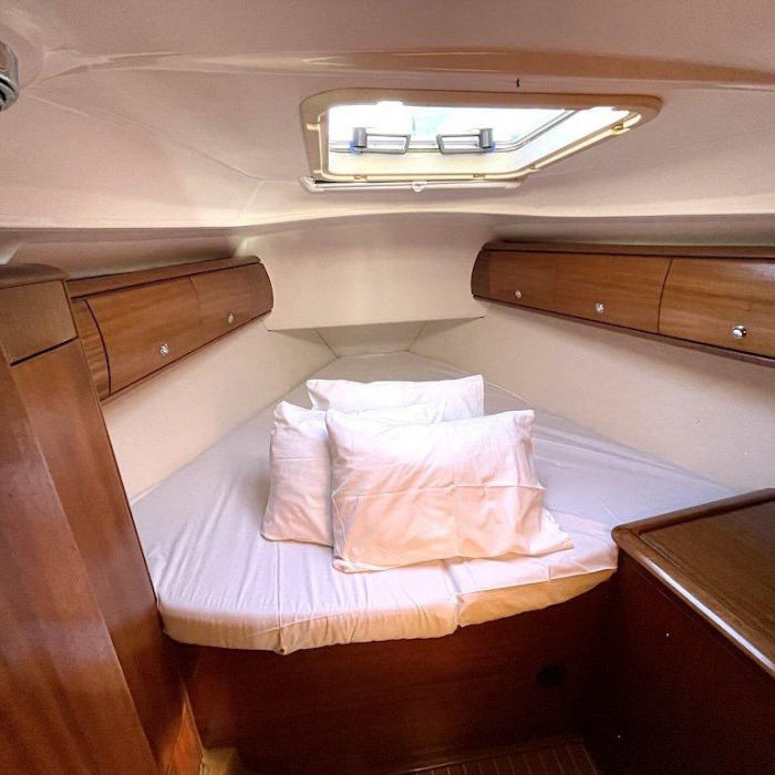 Mirna | Bavaria 44 photo 10