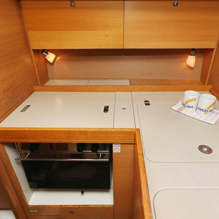 Sweet Lady | Dufour 350 GL photo 34