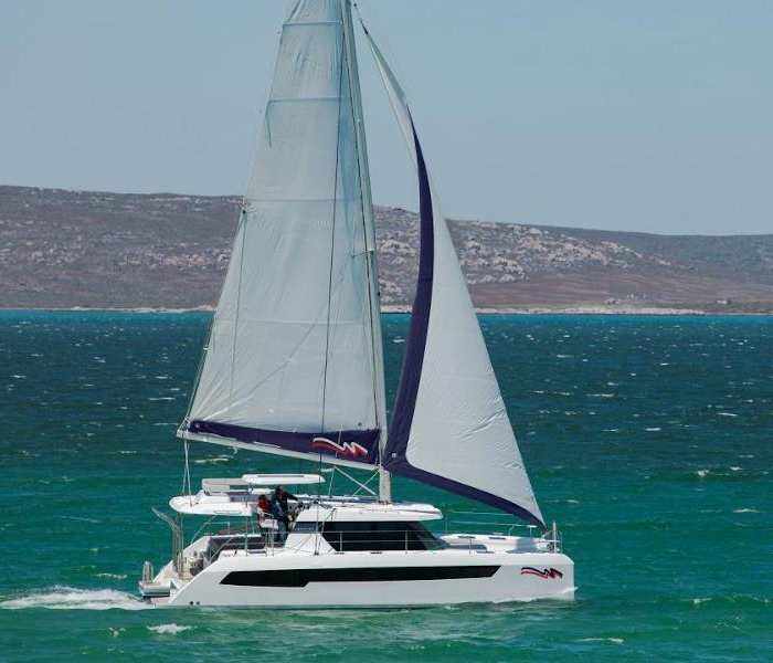  | Moorings 4200/3 photo 3