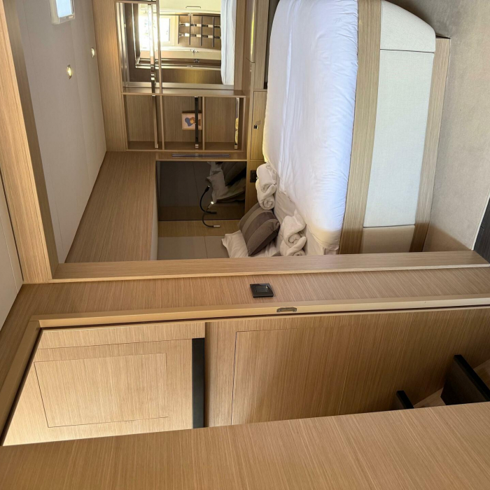 PRINCESS KARLA | Lagoon 60 photo 9