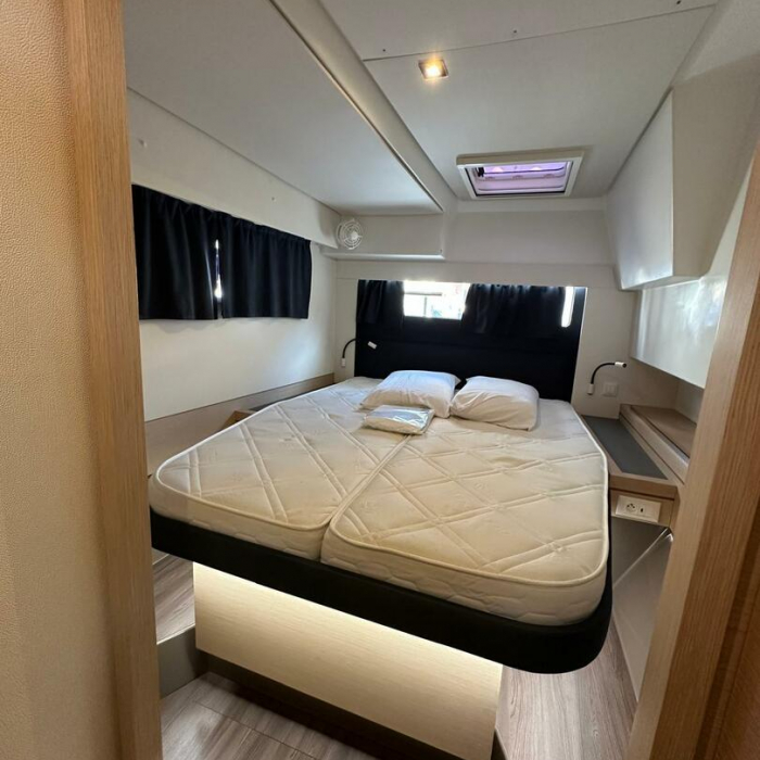Isla | Fountaine Pajot Isla 40 photo 67
