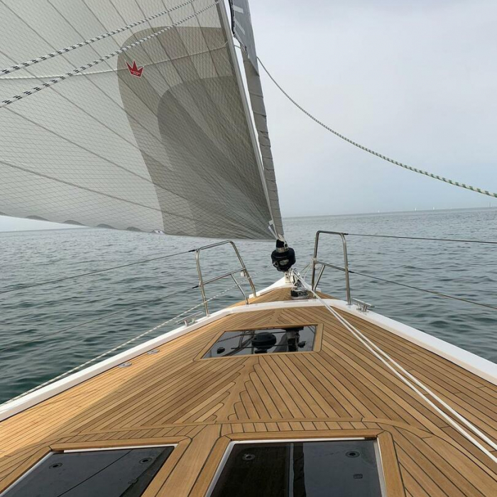 MAI MAI | Bavaria C57 photo 20