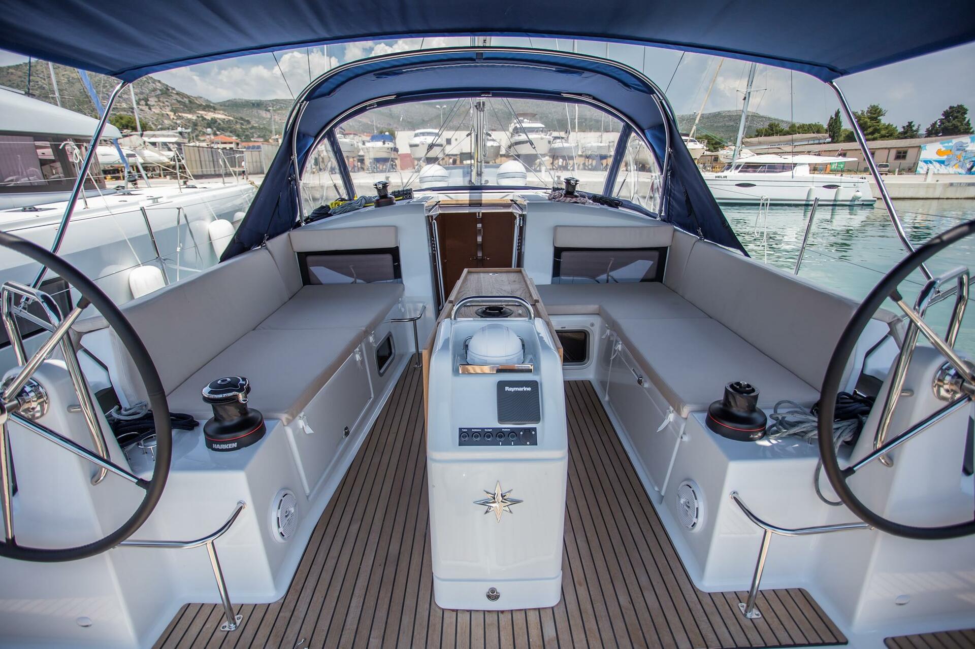 Anna II | Sun Odyssey 440